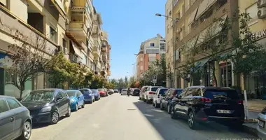 Restaurant, Café 93 m² in Tirana, Albanien