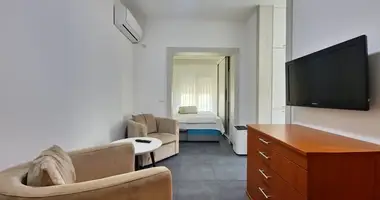 Apartamento 1 habitacion en Lastva Grbaljska, Montenegro