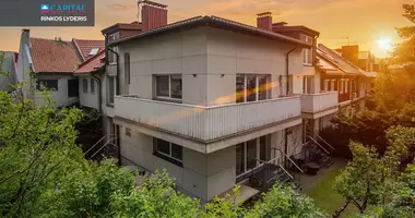 Квартира 9 комнат в Неринга, Литва