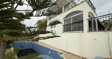 4 bedroom house in Agios Tychonas, Cyprus