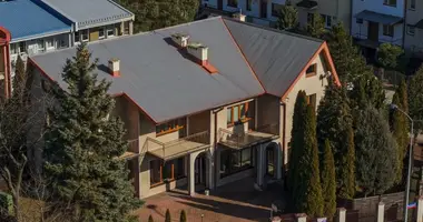 Gewerbefläche 256 m² in Warschau, Polen