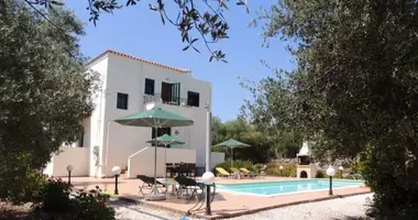 Casa 3 habitaciones en Xirosterni, Grecia