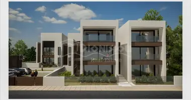 2 bedroom apartment in Polychrono, Greece