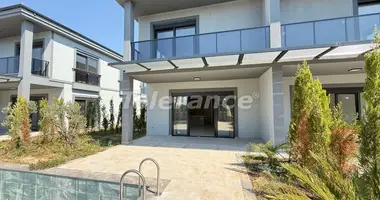 Villa 5 zimmer in Dosemealti, Türkei