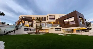 5 bedroom house in Benidorm, Spain