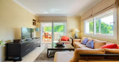 Apartamento 3 habitaciones en Marbella, Španjolska