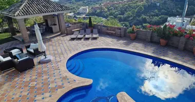 Villa 6 bedrooms in Ojen, Spain