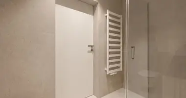 Nieruchomości komercyjne 37 m² w Warszawa, Polska