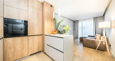 Квартира 3 комнаты в Познань, Польша