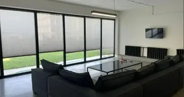 Bureau 5 000 m² dans Tbilissi, Géorgie