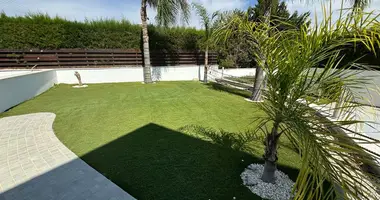 Haus 3 Schlafzimmer in Agios Tychonas, Zypern