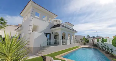 Вилла 4 комнаты в Рохалес, Испания