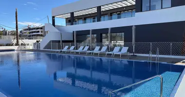 Apartamento 2 habitaciones en Torrevieja, Španjolska