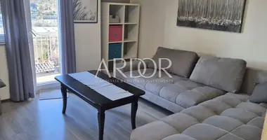 Apartamento 2 habitaciones en Grad Rijeka, Croacia