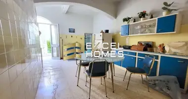 3 bedroom apartment in Hamrun, Malta