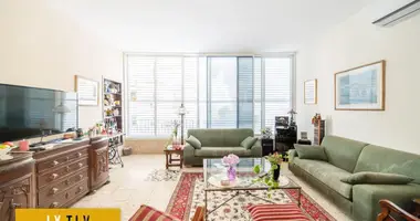 Mieszkanie 2 pokoi w Tel-Awiw, Izrael