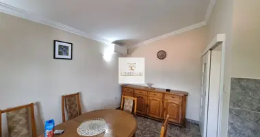 Wohnung 2 Schlafzimmer in Dobrota, Montenegro