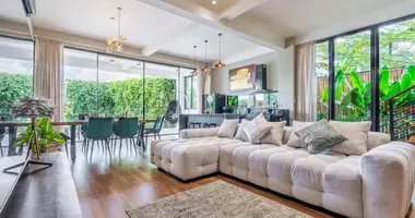 4BR Smart Villa • Cinema • Garden • Canggu w Seminyak, Indonezja
