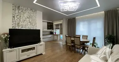 3 room apartment in Muchaviecki sielski Saviet, Belarus