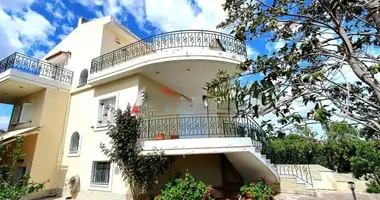 Adosado Adosado en Vrachati, Grecia