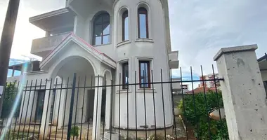 Willa 8 pokojów w Tirana Municipality, Albania