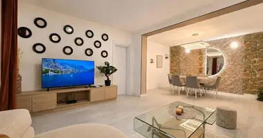 Apartamento 2 habitaciones en Petrovac, Montenegro
