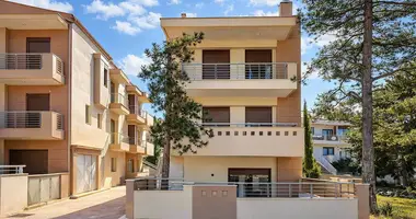 Villa 4 rooms in Palaiokastro, Greece