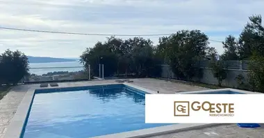Casa 4 habitaciones en Opcina Dezanovac, Croacia