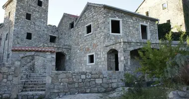 Вилла в Радовичи, Черногория