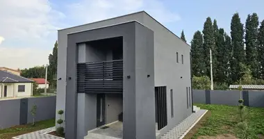 Dom 4 pokoi w Podgorica, Czarnogóra