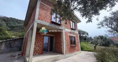 Maison 4 chambres dans 39, Monténégro