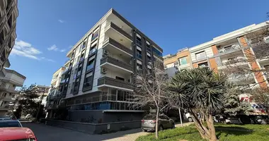 3 bedroom apartment in Karşıyaka, Turkey