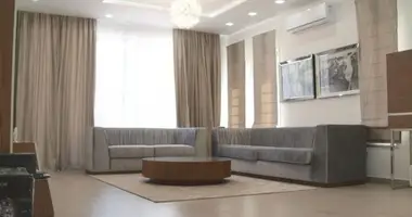 Apartamento 5 habitaciones en Mouttagiaka, Chipre