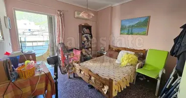 Apartamento 3 habitaciones en Loutraki Perachora Agioi Theodoroi Municipality, Grecia