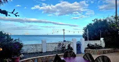 Villa 5 bedrooms in lAlfas del Pi, Spain