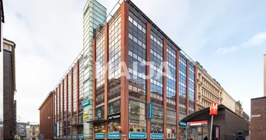 Büro 396 m² in Verwaltungsgemeinschaft Helsinki, Finnland