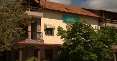 Hotel 602 m² in Loutraki, Griechenland
