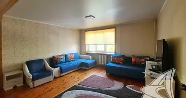 Wohnung 3 zimmer in Muchaviecki sielski Saviet, Belarus