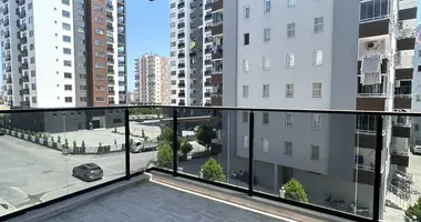 Apartamento 5 habitaciones en Mezitli, Turquía
