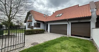 Dom 6 pokojów w Warszawa, Polska