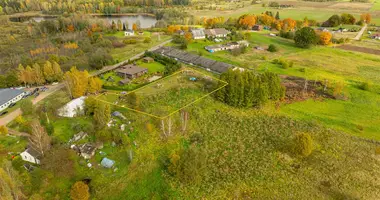 Участок земли в Гудяляй, Литва