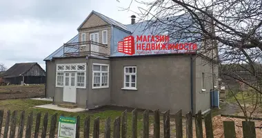 Dom 3 pokoi w Kaniuchouski sielski Saviet, Białoruś