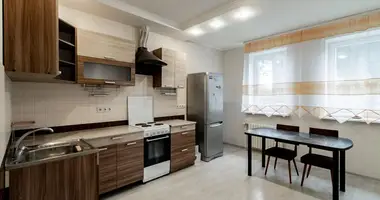 Wohnung 3 zimmer in Minsk, Belarus