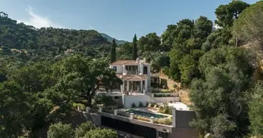 4 bedroom house in Spain
