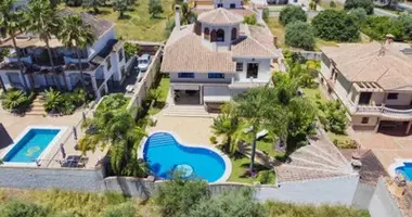 Haus 6 Schlafzimmer in Malaga, Spanien