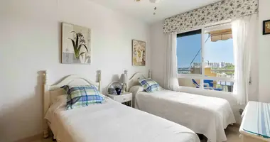 Apartamento 3 habitaciones en Dehesa de Campoamor, Španjolska