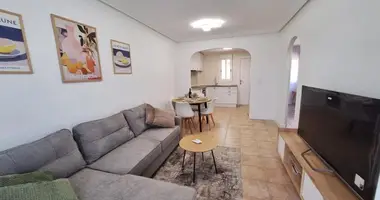 2 bedroom house in Torrevieja, Spain
