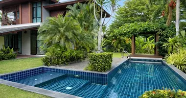 Villa 4 rooms in Nong Prue, Thailand