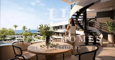 Apartamento 4 habitaciones en Los Alcazares, Španjolska