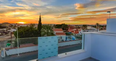 Szeregowiec w Pilar de la Horadada, Hiszpania